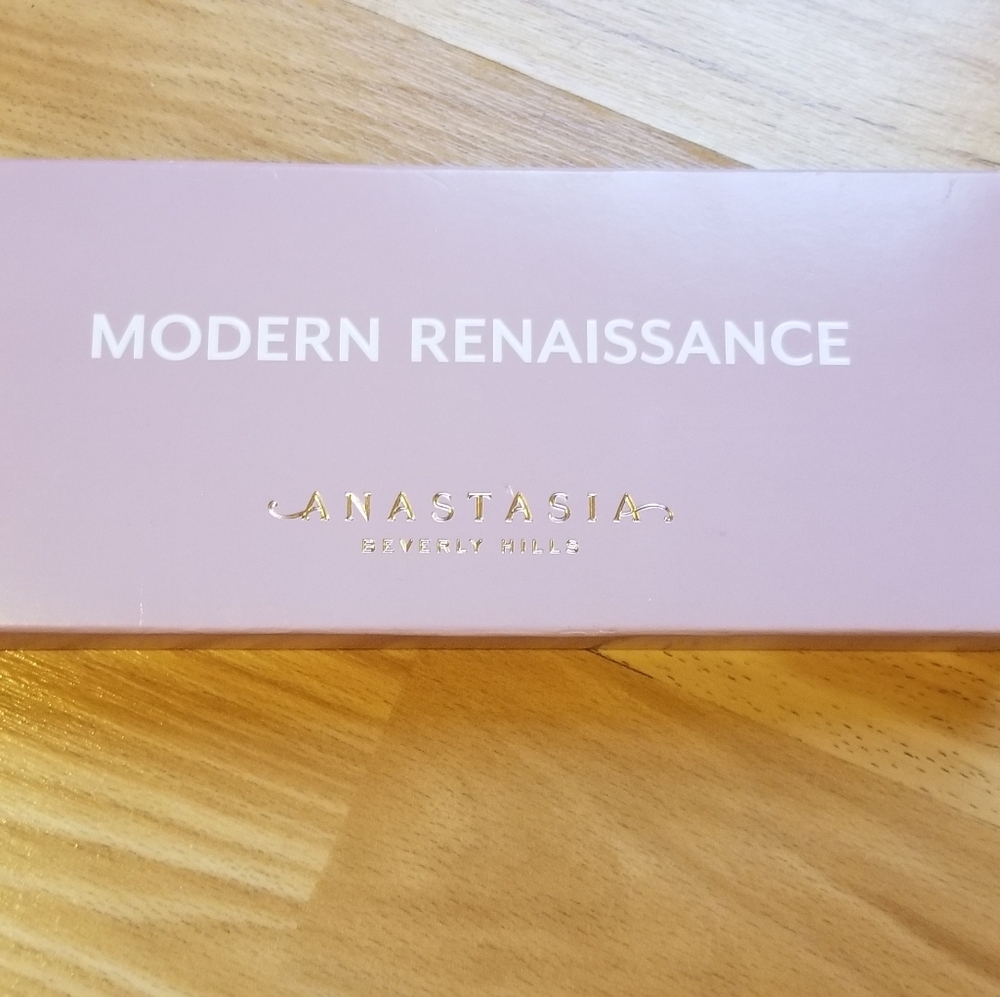 Anastasia Beverly Hills modern renaissance eyeshadow palette